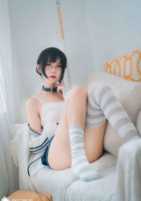 私教贿赂_超清在线观看